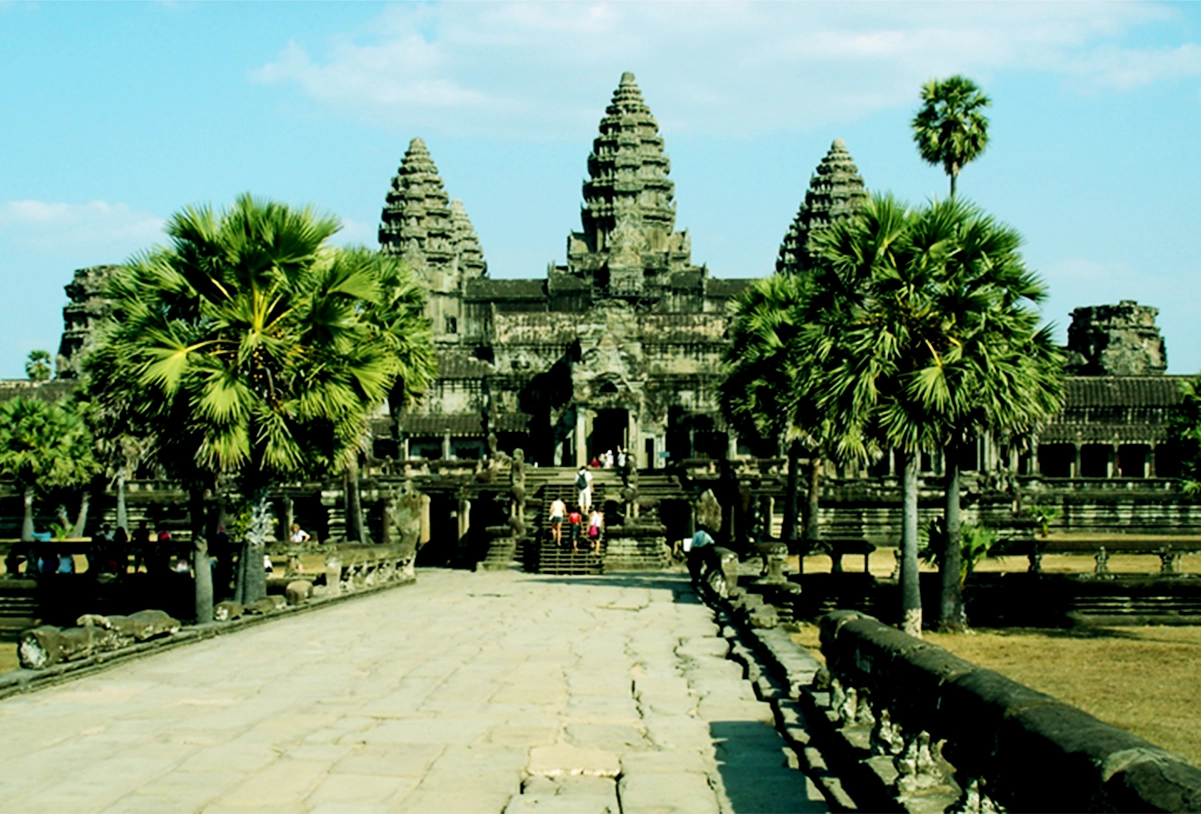 Angkor Wat temple_Serva Travel